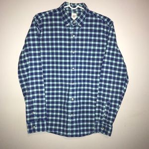 Men’s GAP button Down